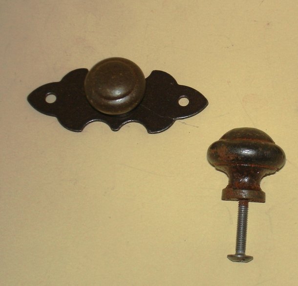 Möbelknopf Nr. 532 RA,, Durchmesser 30 mm, Oberfäche Rost-Antik