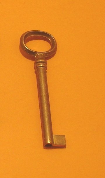 Schlüsselrohling in Eisen mit Dorn Nr 3902-70 